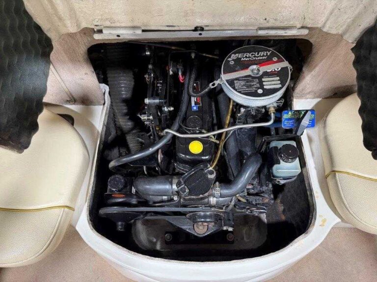 2001 Sea Ray 180 US-SERR4817F001 [photo 23]